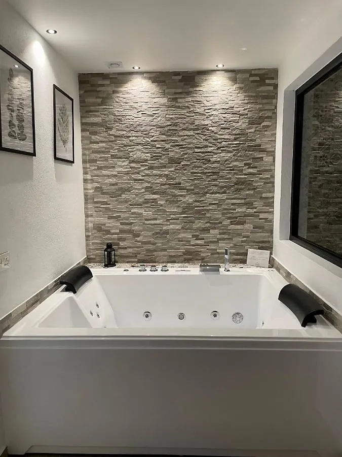 Apartamento Cuevas Del Penon - Loft Torreon Grazalema 0*,  España